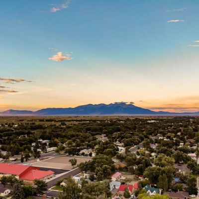 Hotels in Alamosa, Colorado - Lodging in Alamosa & Camping Spots